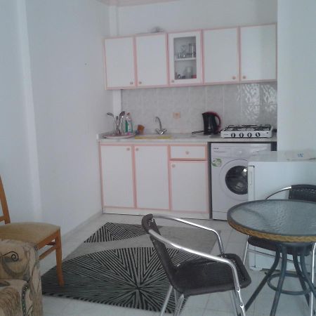 Aygun Apartment 2 마흐무틀라르 외부 사진